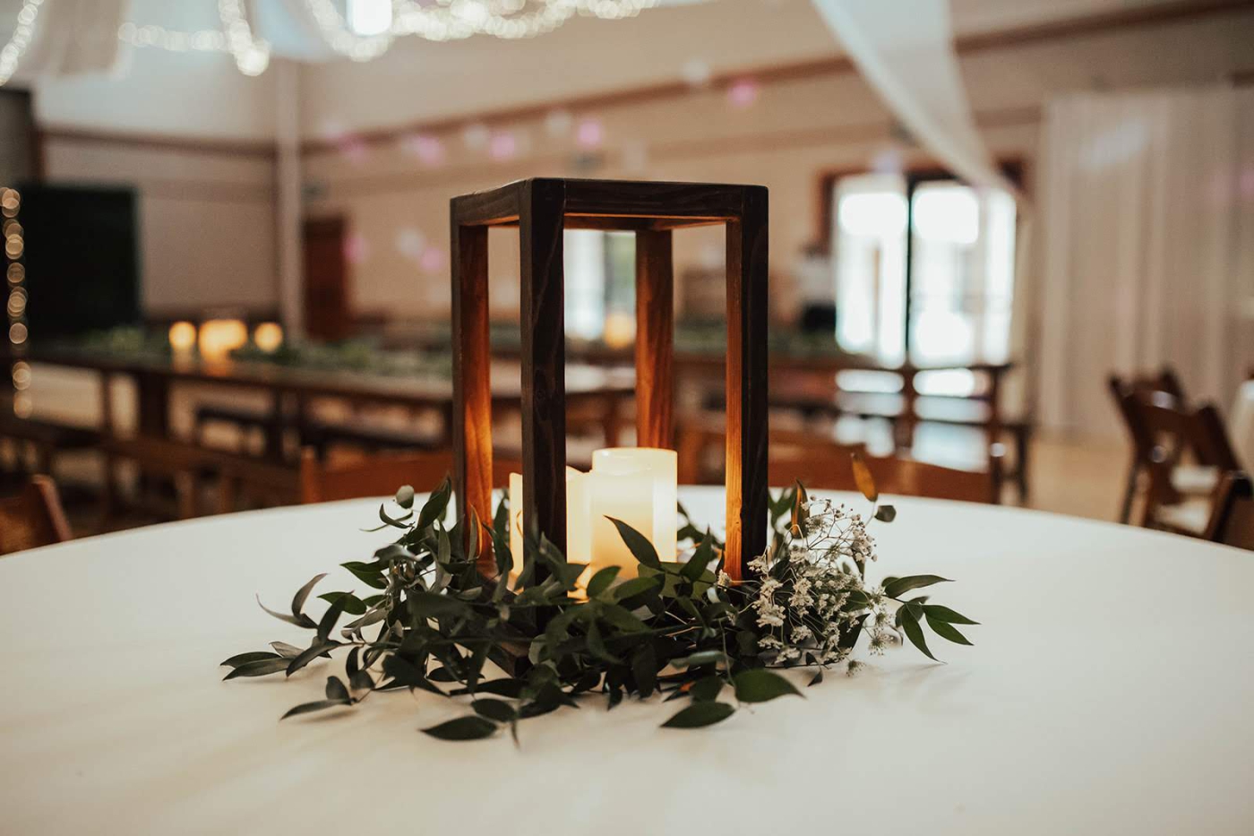 Rustic wedding table decorations