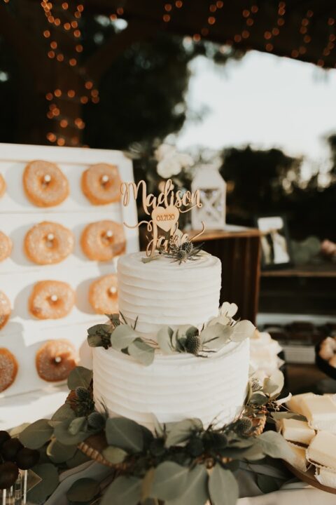 Wedding Cake 480x720 